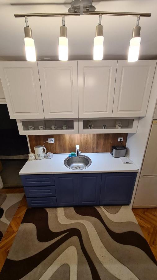 Appartamento Kingston Pirot Esterno foto