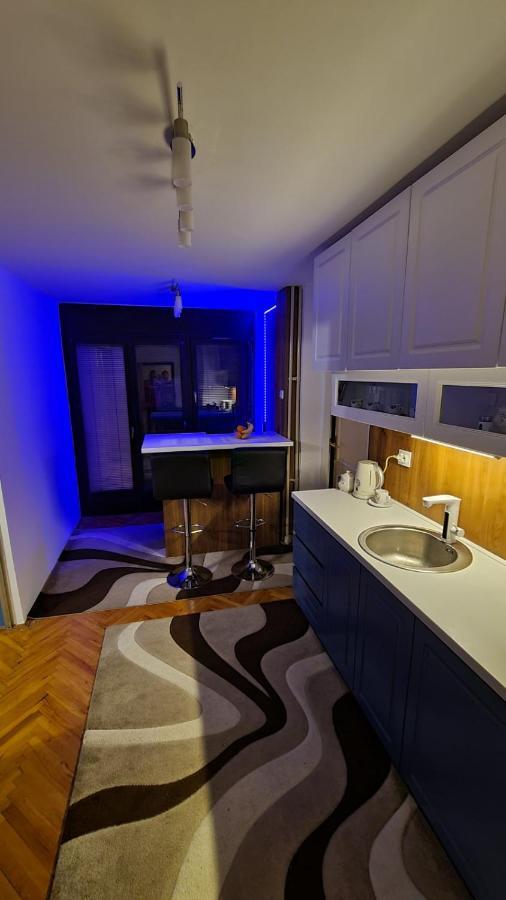 Appartamento Kingston Pirot Esterno foto