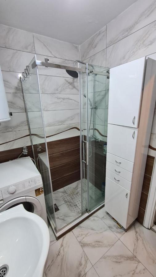Appartamento Kingston Pirot Esterno foto