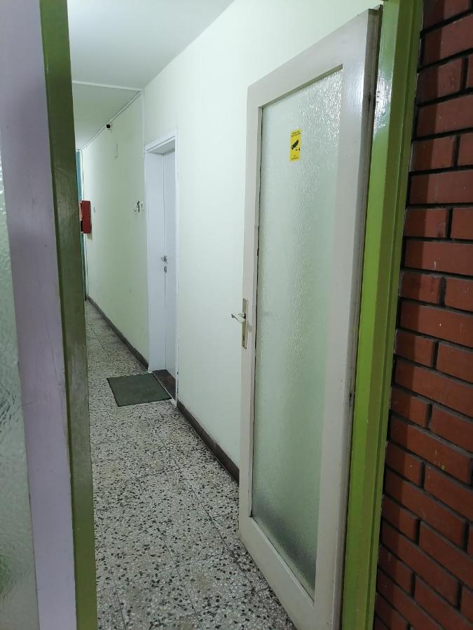 Appartamento Kingston Pirot Esterno foto